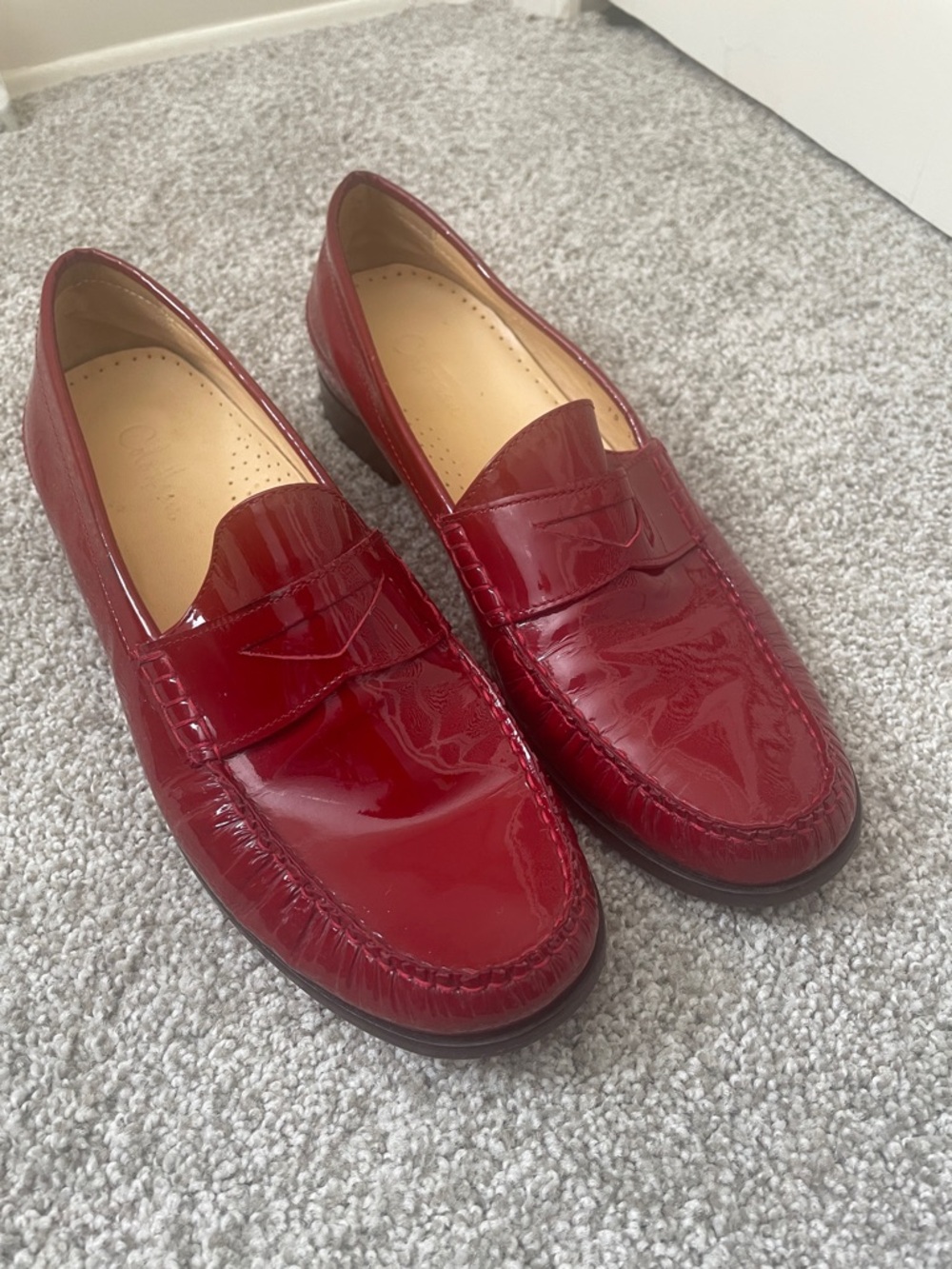 Cole Haan Women’s red Patent Leather Penny Loafers Sz 8 Nike Air slip on